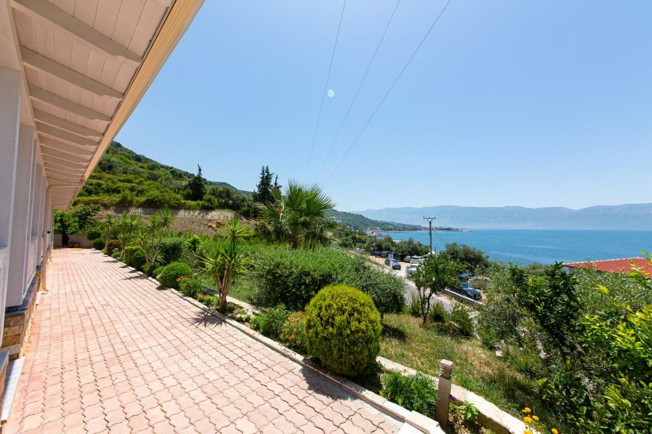 Radhimë Hotel Roi מראה חיצוני תמונה