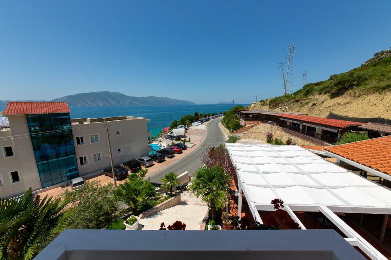 Radhimë Hotel Roi מראה חיצוני תמונה